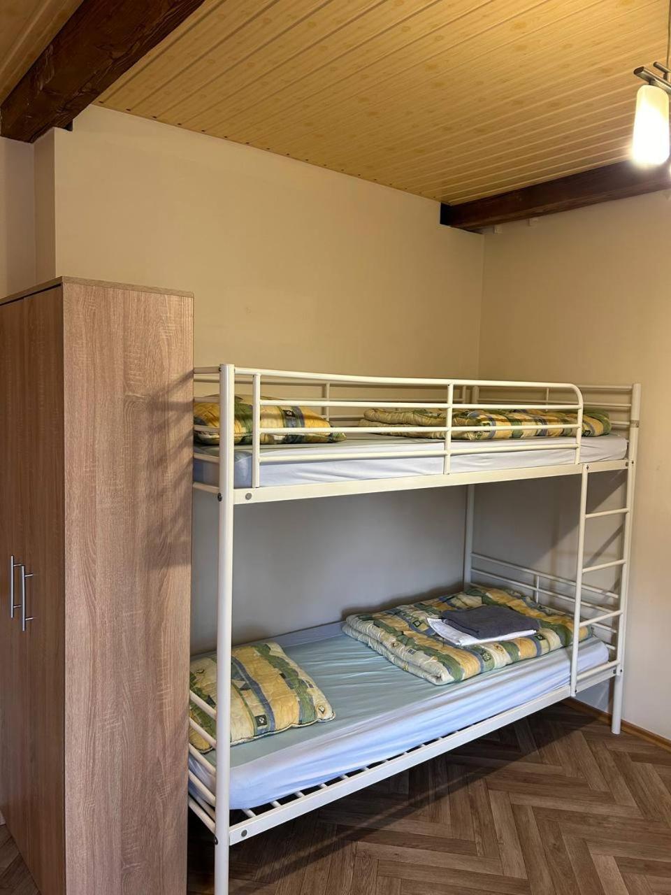 וילנה Hostel Filaretai מראה חיצוני תמונה